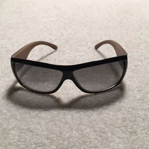 CHANEL Accessories - Chanel sunglasses CHANEL Accessories - Chanel sunglasses